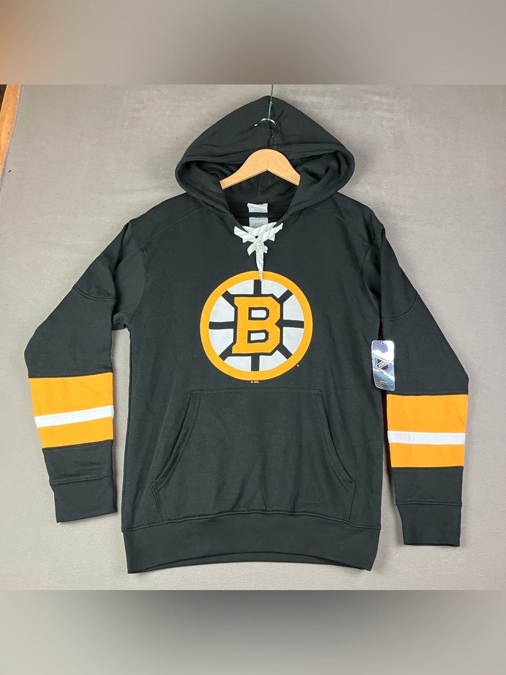 Boston Bruins NHL Unisex Size Small Lace Jersey Hoodie Sweatshirt Black NWT! New